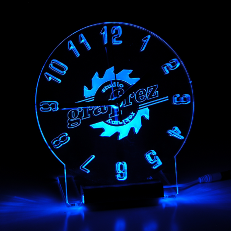 Zegar podświetlany RGB